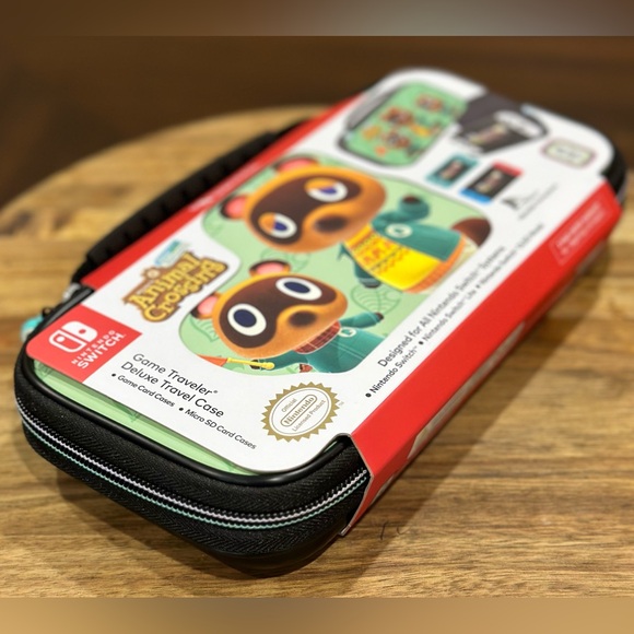 Nintendo Switch Deluxe Travel Game Traveler Case Animal Crossing - Picture 9 of 10